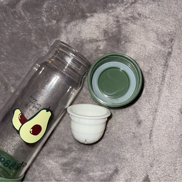 Green olive 320 ml Avacado water/ coffee/ tea/ smoothie bottle - Picture 5 of 8